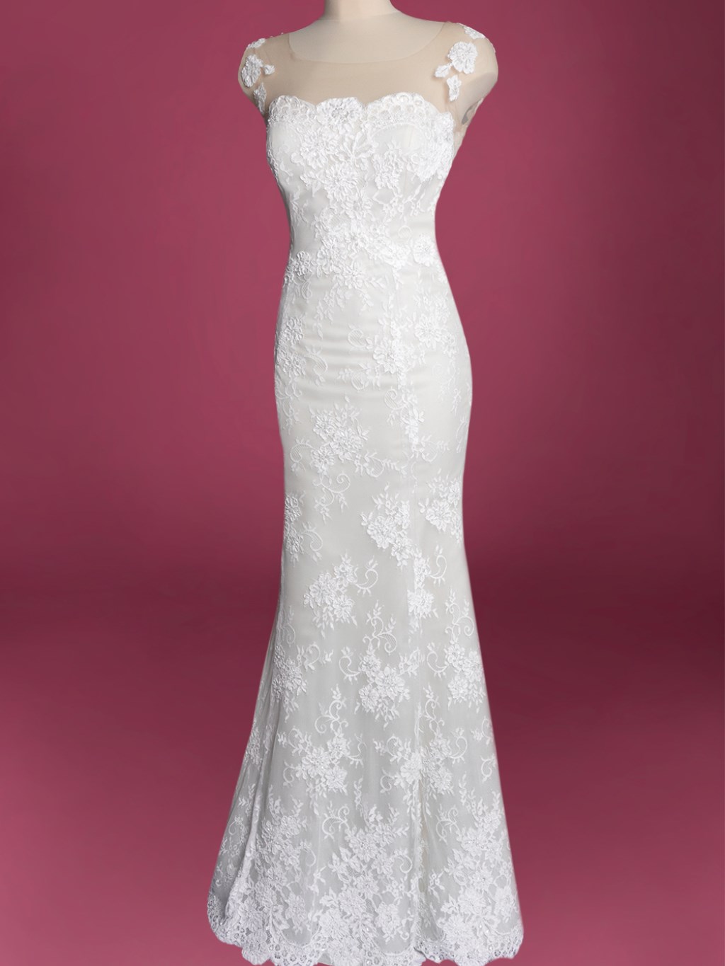 Abiti da sposa su misura-A Sirena Abito da sposa a sirena di pizzo  outletdeglisposi