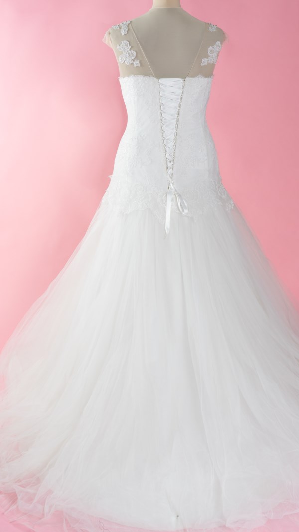 OTLX015 Abito da sposa Curvy  tulle e pizzo 