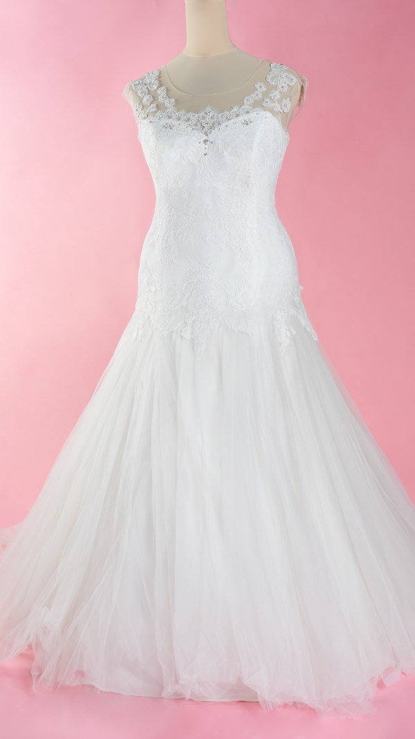 OTLX015 Abito da sposa Curvy  tulle e pizzo 