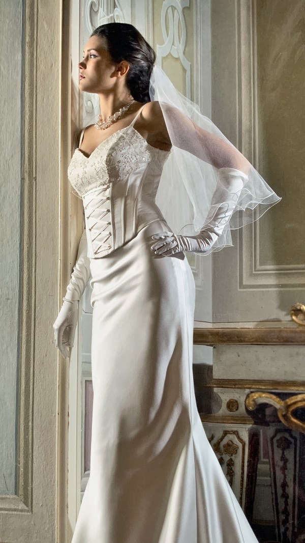 abito da sposa modello MOD92